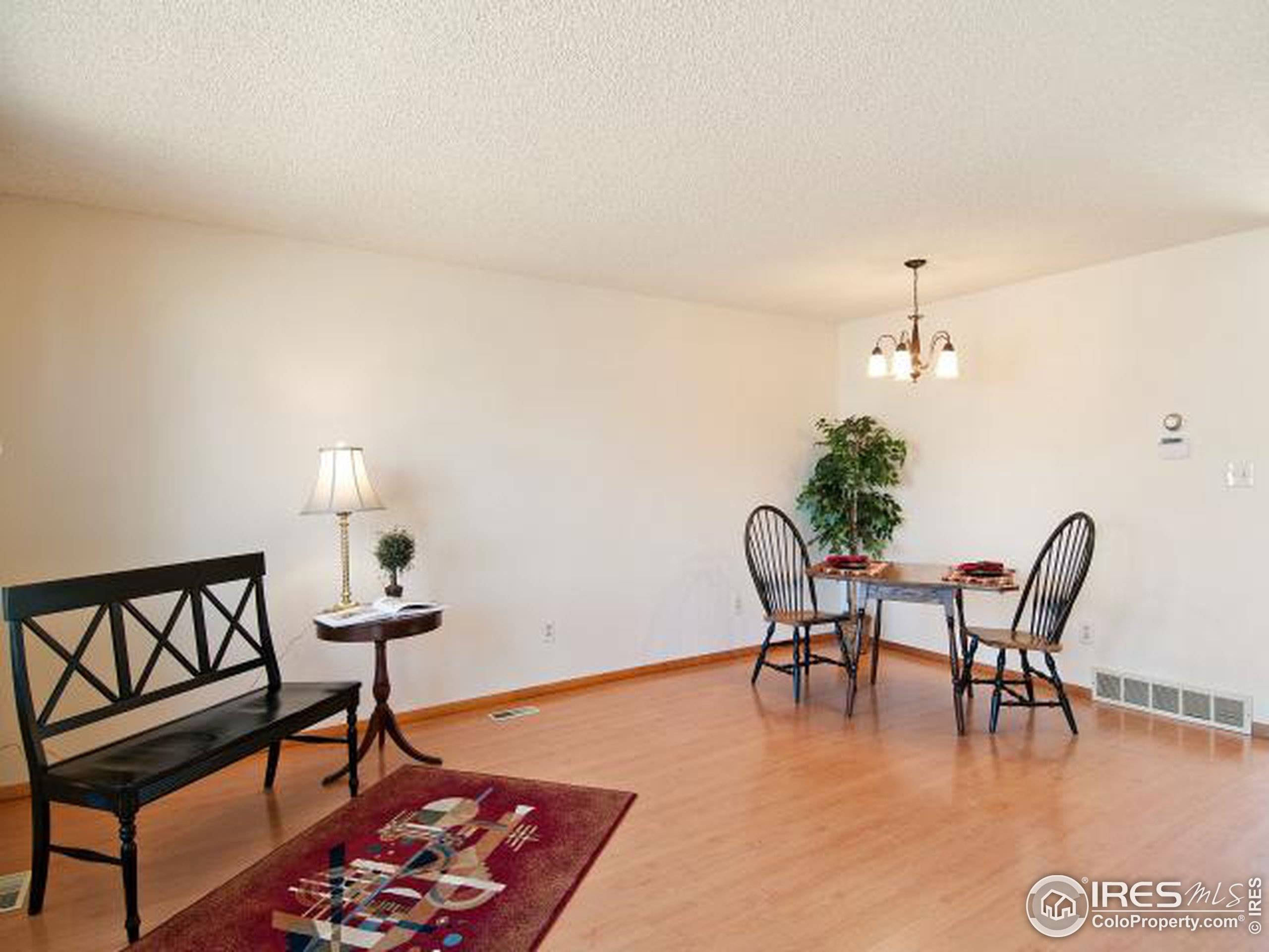 Fort Collins, CO 80526,707 Zuni Cir