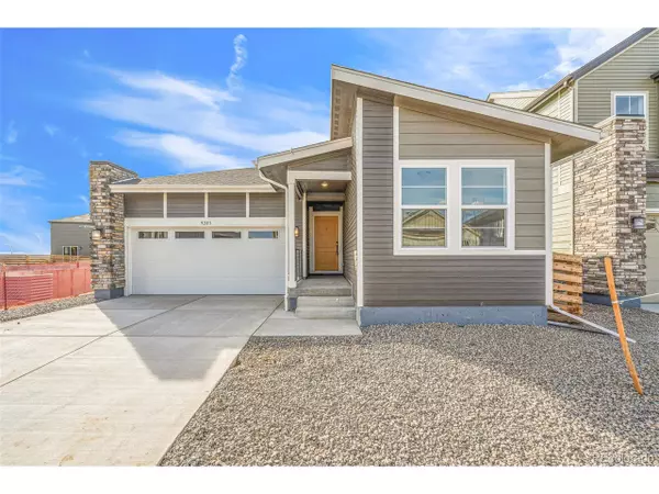 9283 Biscay St, Commerce City, CO 80022