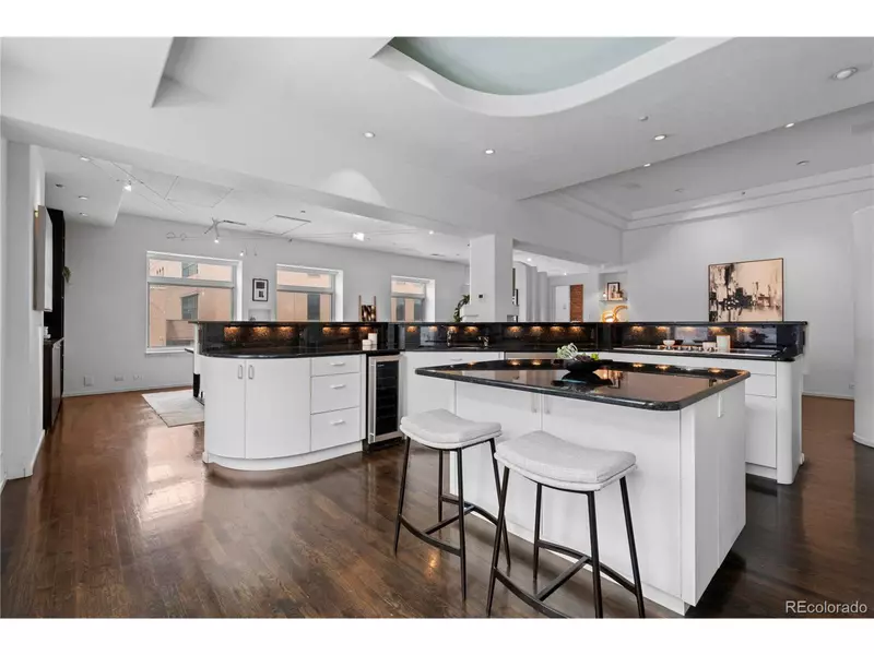 1940 Blake St #300, Denver, CO 80202