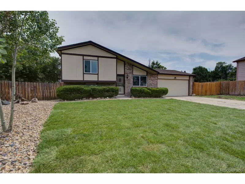 725 Nolte Ct, Colorado Springs, CO 80916