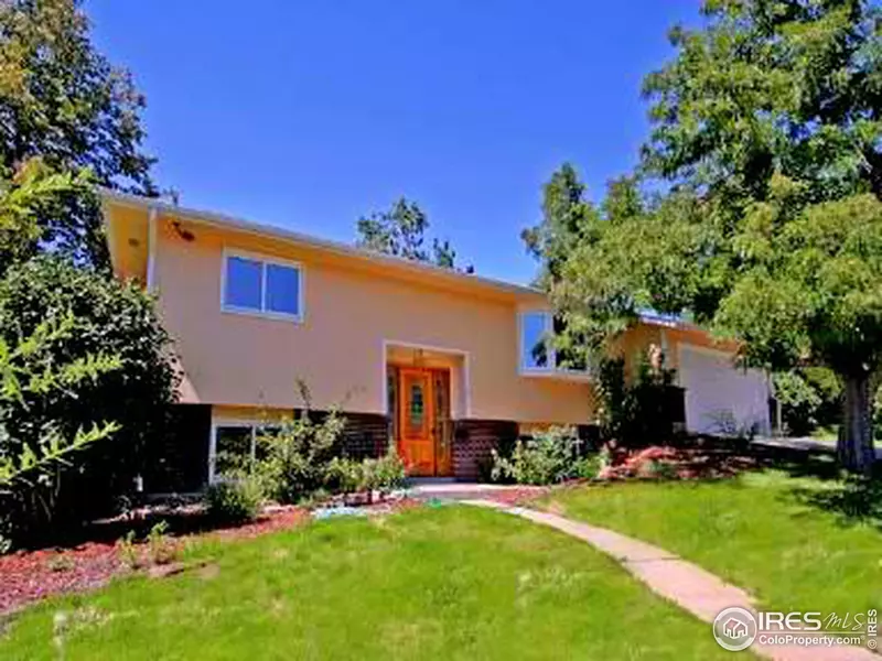 2833 S Gray Way, Denver, CO 80227