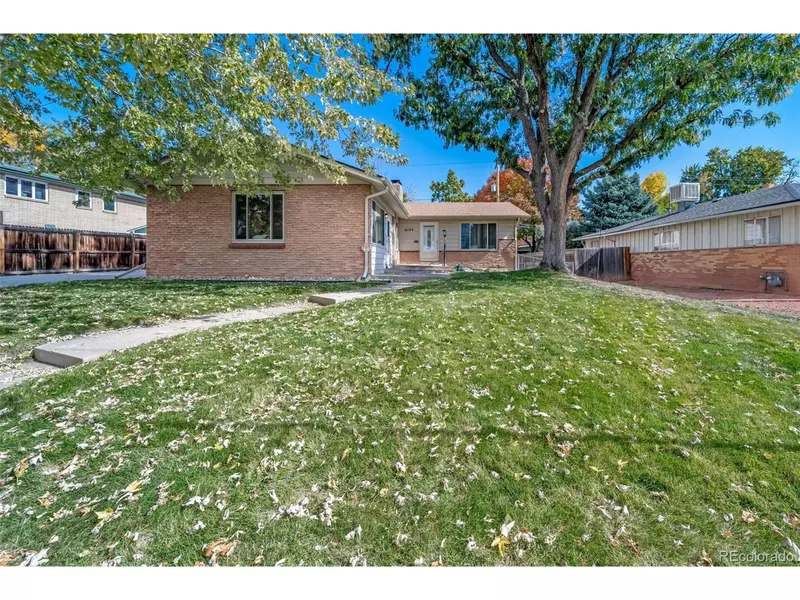 6194 Garrison St, Arvada, CO 80004