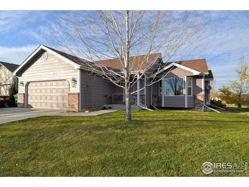 2225 Nicholas Dr, Johnstown, CO 80534