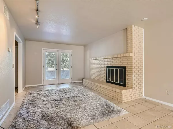 Denver, CO 80206,3540 E 5th Ave