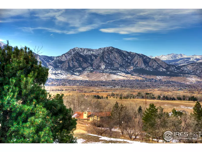 7509 Panorama Dr, Boulder, CO 80303