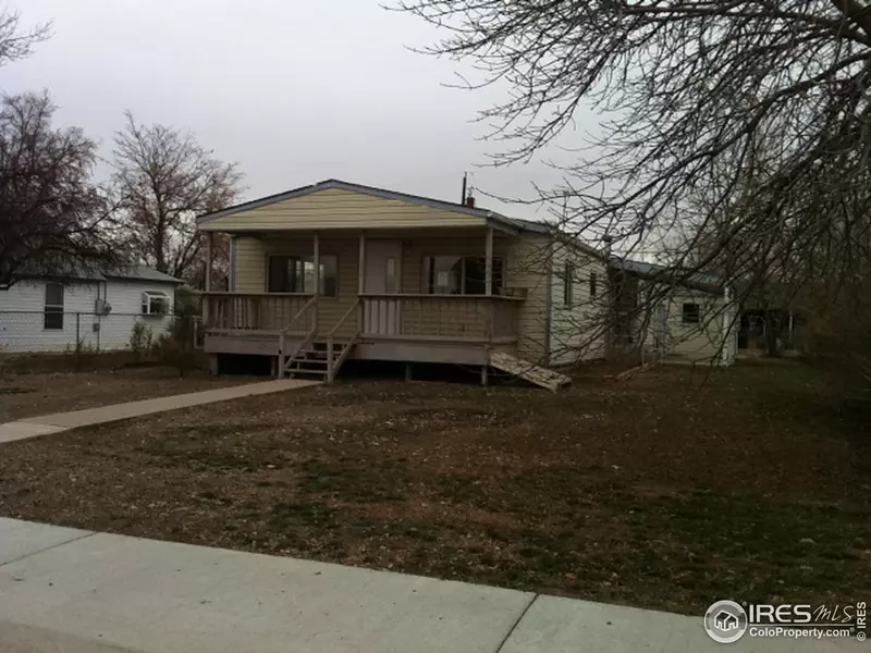 334 Cedar St, Hudson, CO 80642