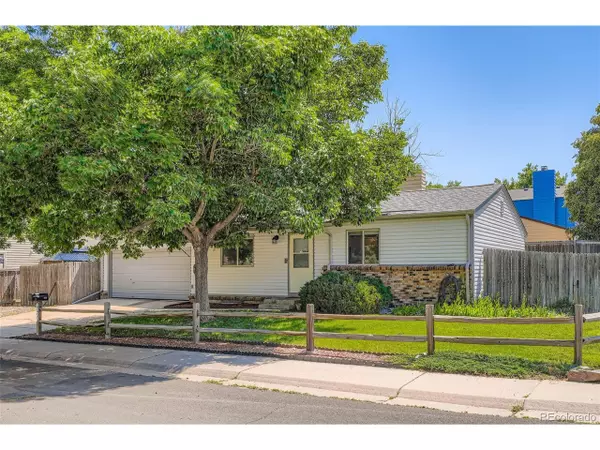 4849 S Pitkin Way, Aurora, CO 80015