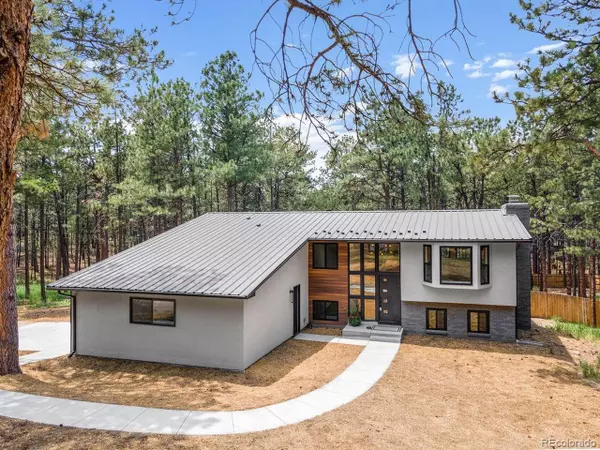 320 Mustang Way, Monument, CO 80132