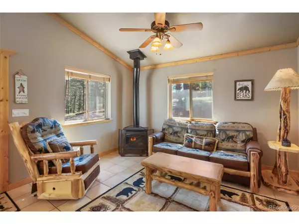 Florissant, CO 80816,31 Handcart Cir