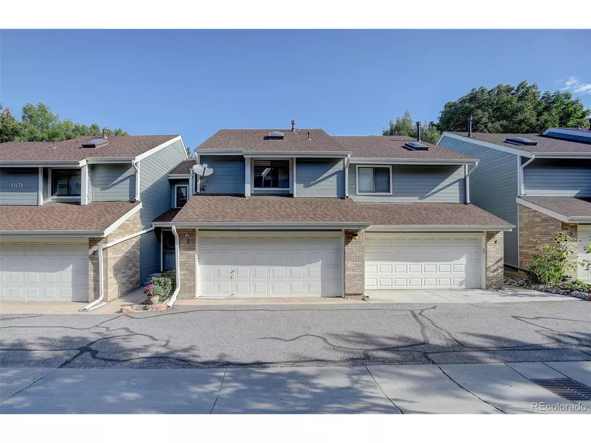 Lakewood, CO 80227,8795 W Cornell Ave #3