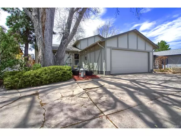 3805 S Olathe St,  Aurora,  CO 80013
