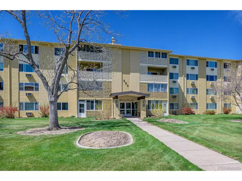 585 S Alton Way #6B, Denver, CO 80247