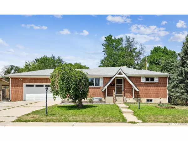 1235 S Chase St, Lakewood, CO 80232