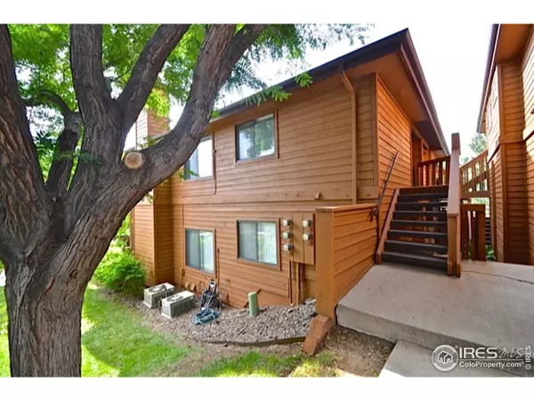 5555 E Briarwood Ave #104, Centennial, CO 80122