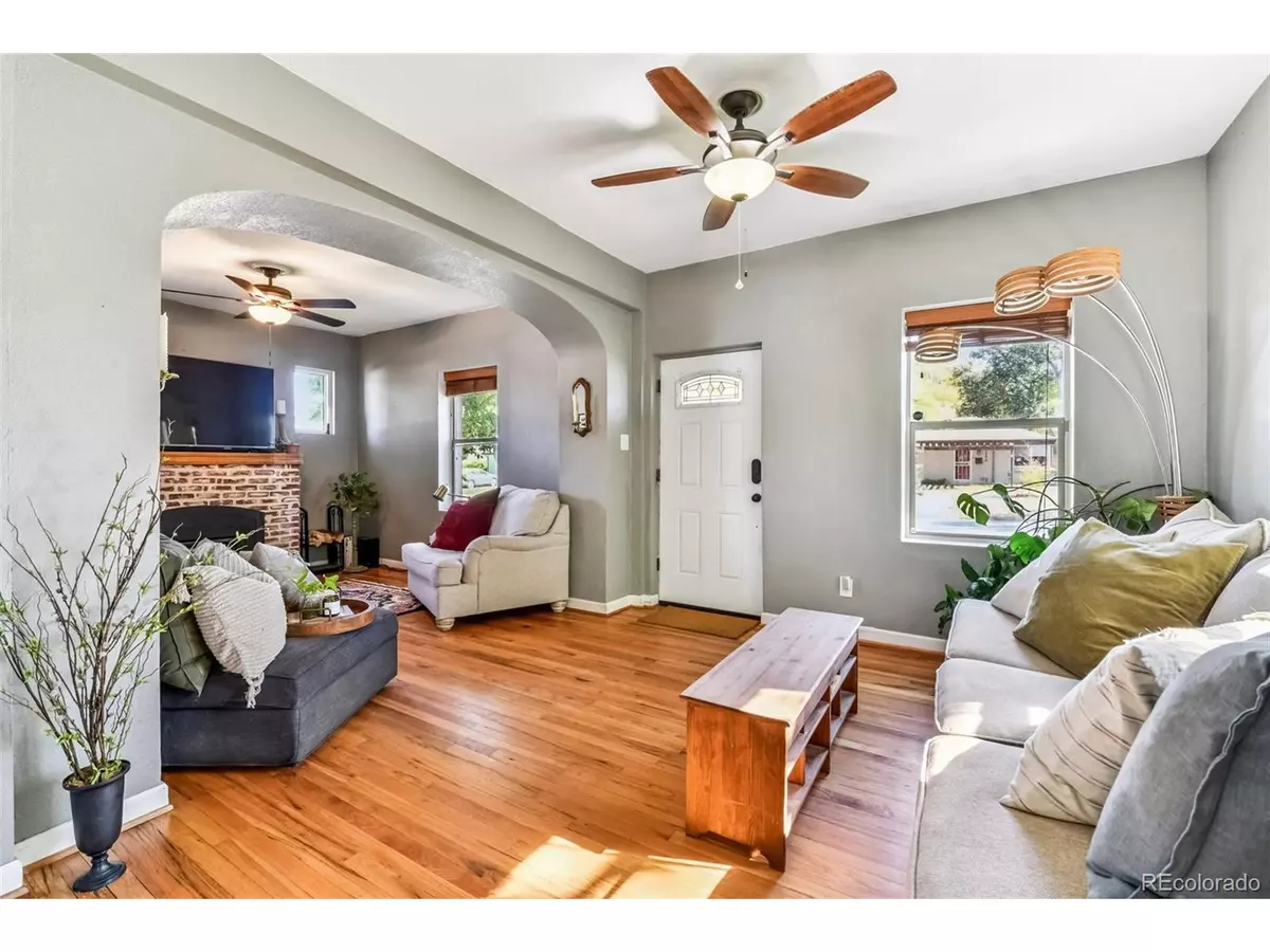 Denver, CO 80207,3295 Krameria St