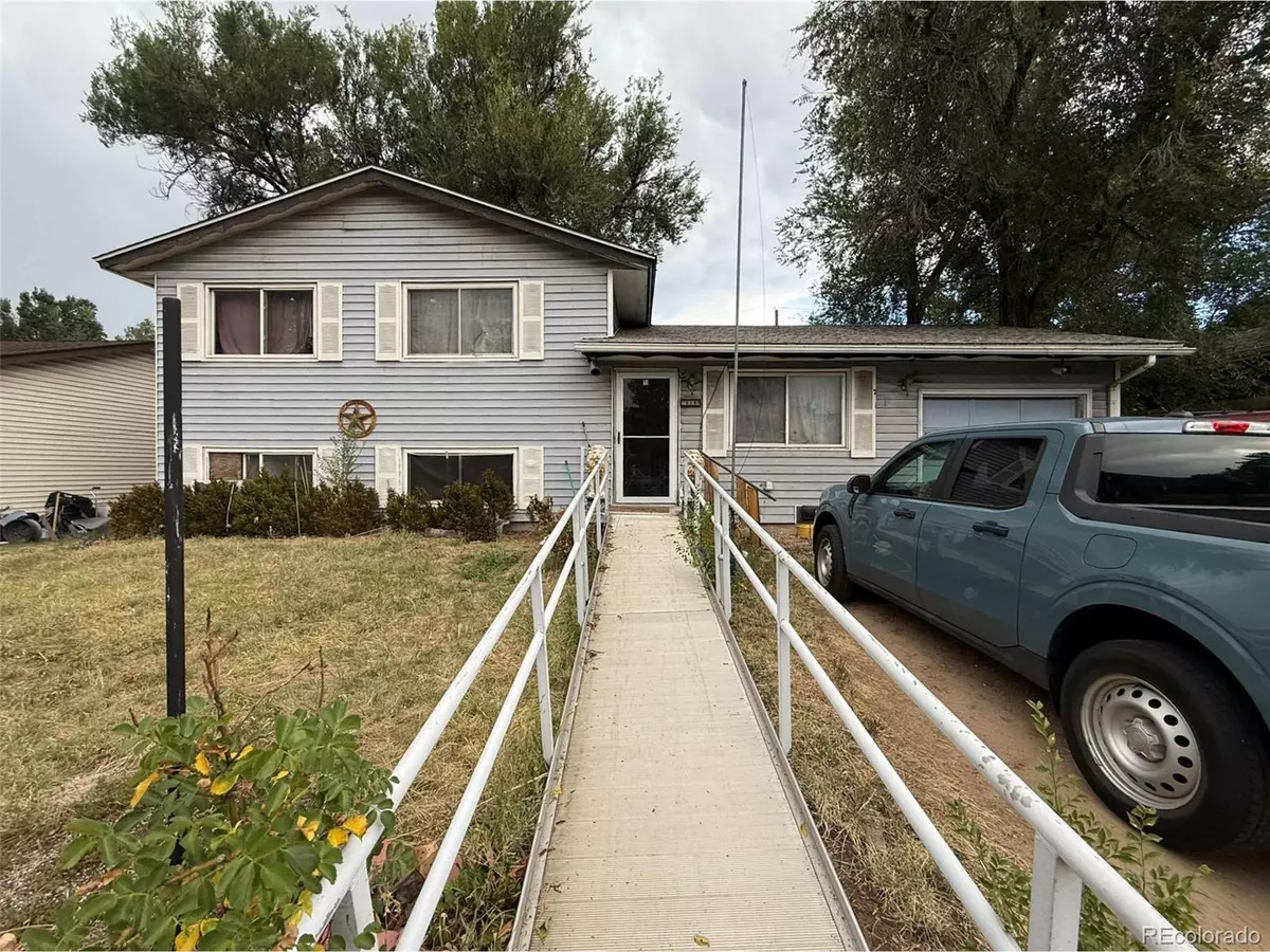 Colorado Springs, CO 80910,818 S Circle Dr