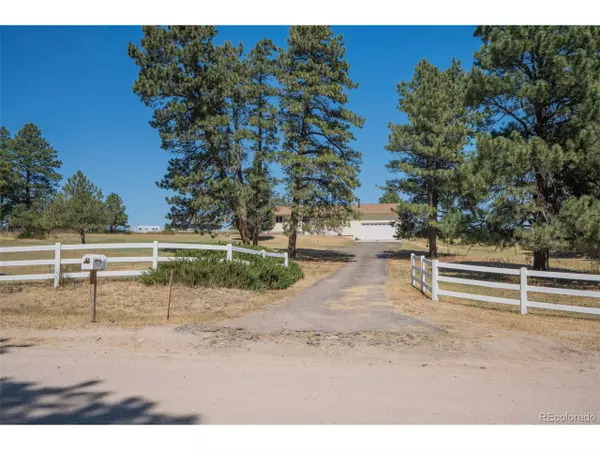 1647 Buttercup Rd, Elizabeth, CO 80107