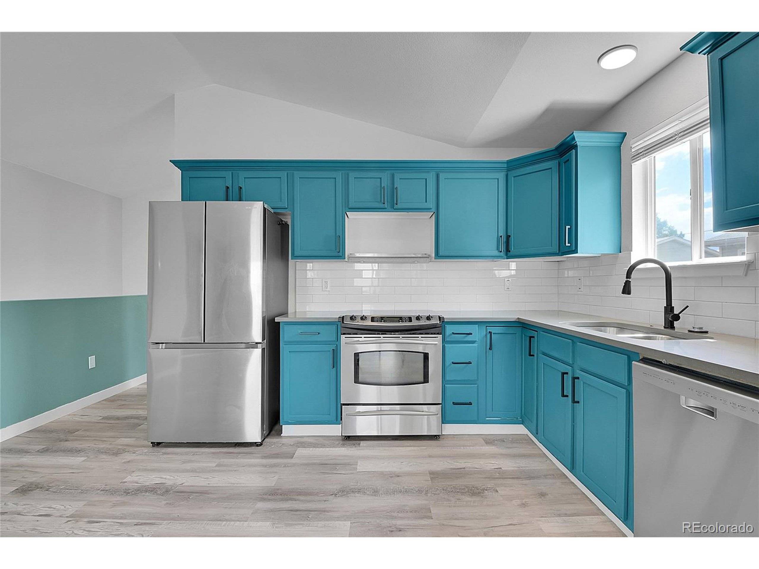 Denver, CO 80219,3470 W Walsh Pl
