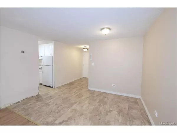 Denver, CO 80220,799 Dahlia St #201