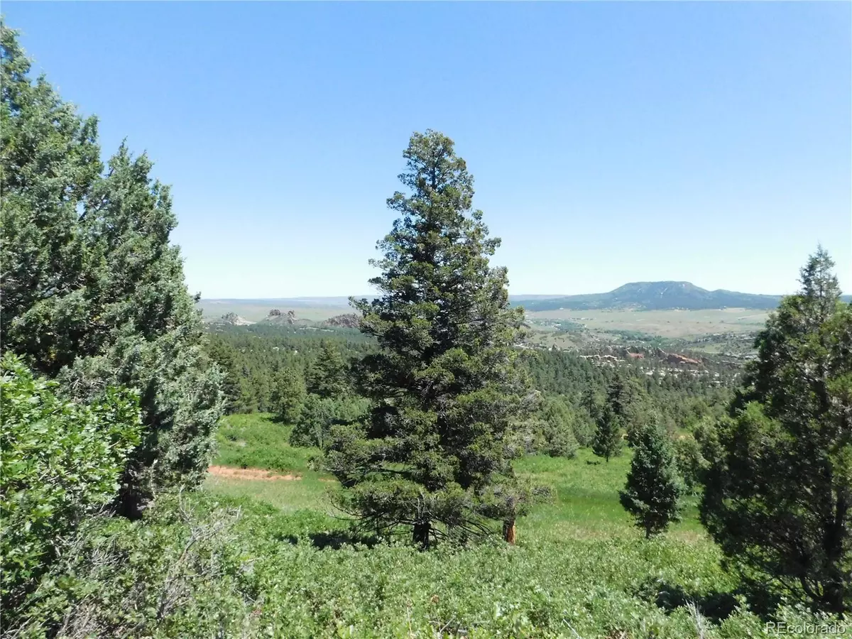 Larkspur, CO 80118,5900 Pawnee Rd