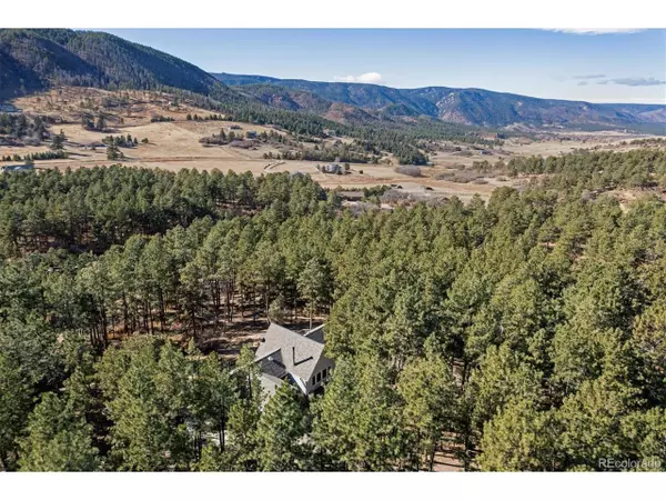 2256 Valley Park Blvd, Larkspur, CO 80118