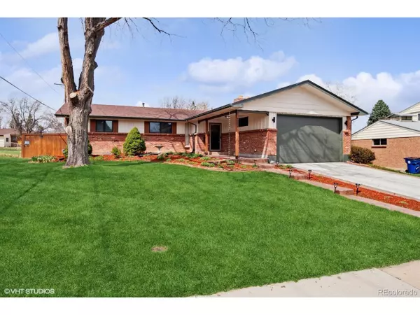 7079 S Tamarac Ct, Centennial, CO 80112