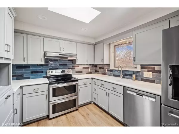 Centennial, CO 80112,7079 S Tamarac Ct