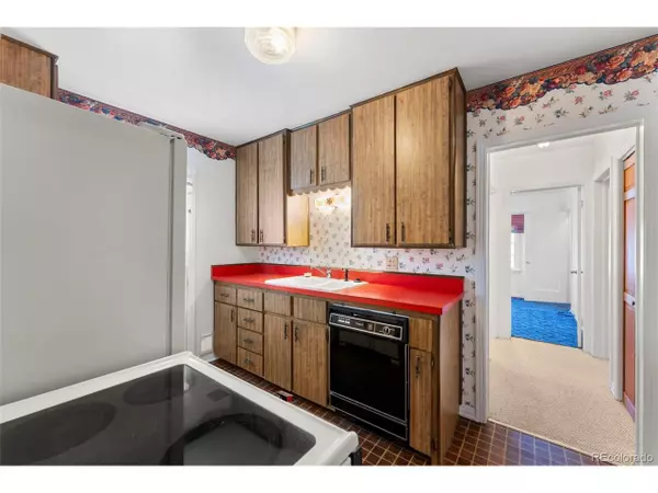 Colorado Springs, CO 80909,632 N Foote Ave