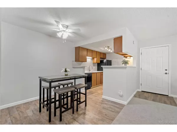 Aurora, CO 80017,943 S Zeno Way #102