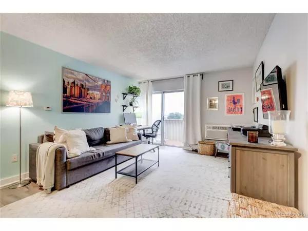 4110 Hale Pkwy #6H, Denver, CO 80220