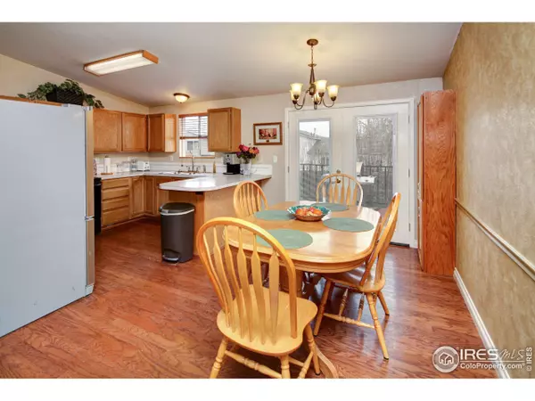 Loveland, CO 80537,527 24th Pl SW