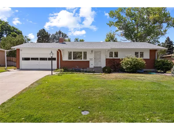 621 S Taft St,  Lakewood,  CO 80228