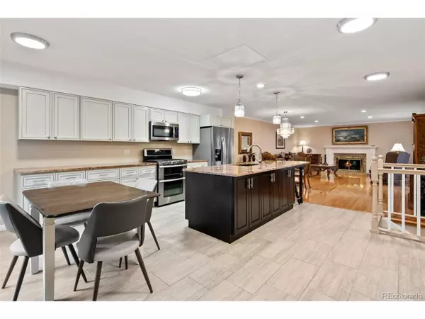 Lakewood, CO 80226,7433 W Cedar Cir