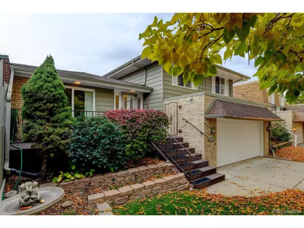 Lakewood, CO 80226,7433 W Cedar Cir