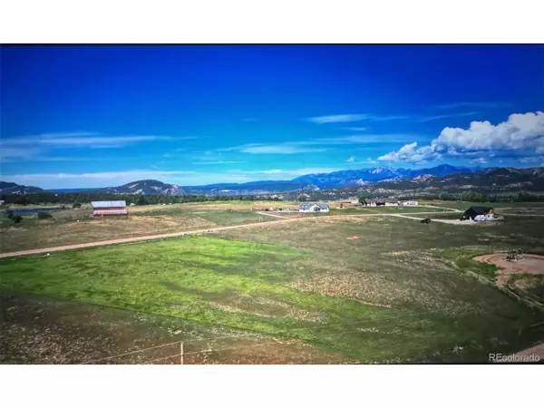 Durango, CO 81303,214 Mama Llama Ln