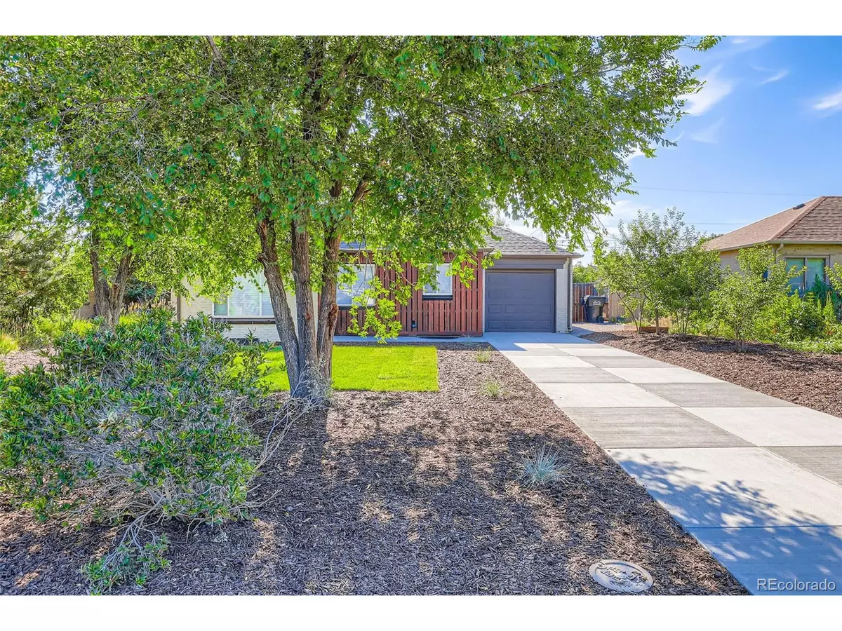 Denver, CO 80207,2540 Poplar St