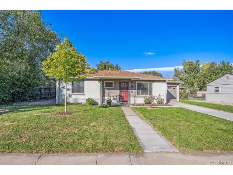 5725 Dover St, Arvada, CO 80002