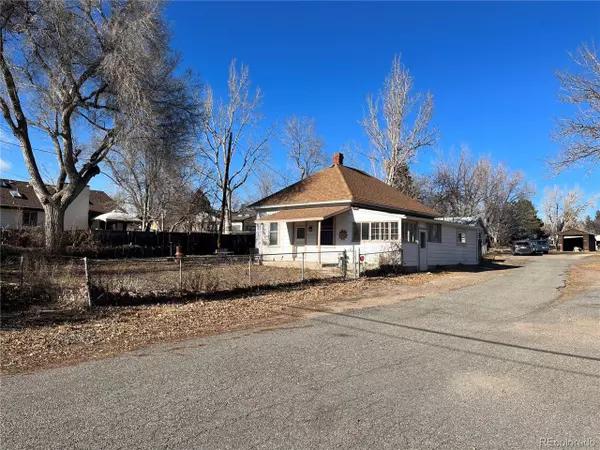 Wheat Ridge, CO 80033,5220 Swadley