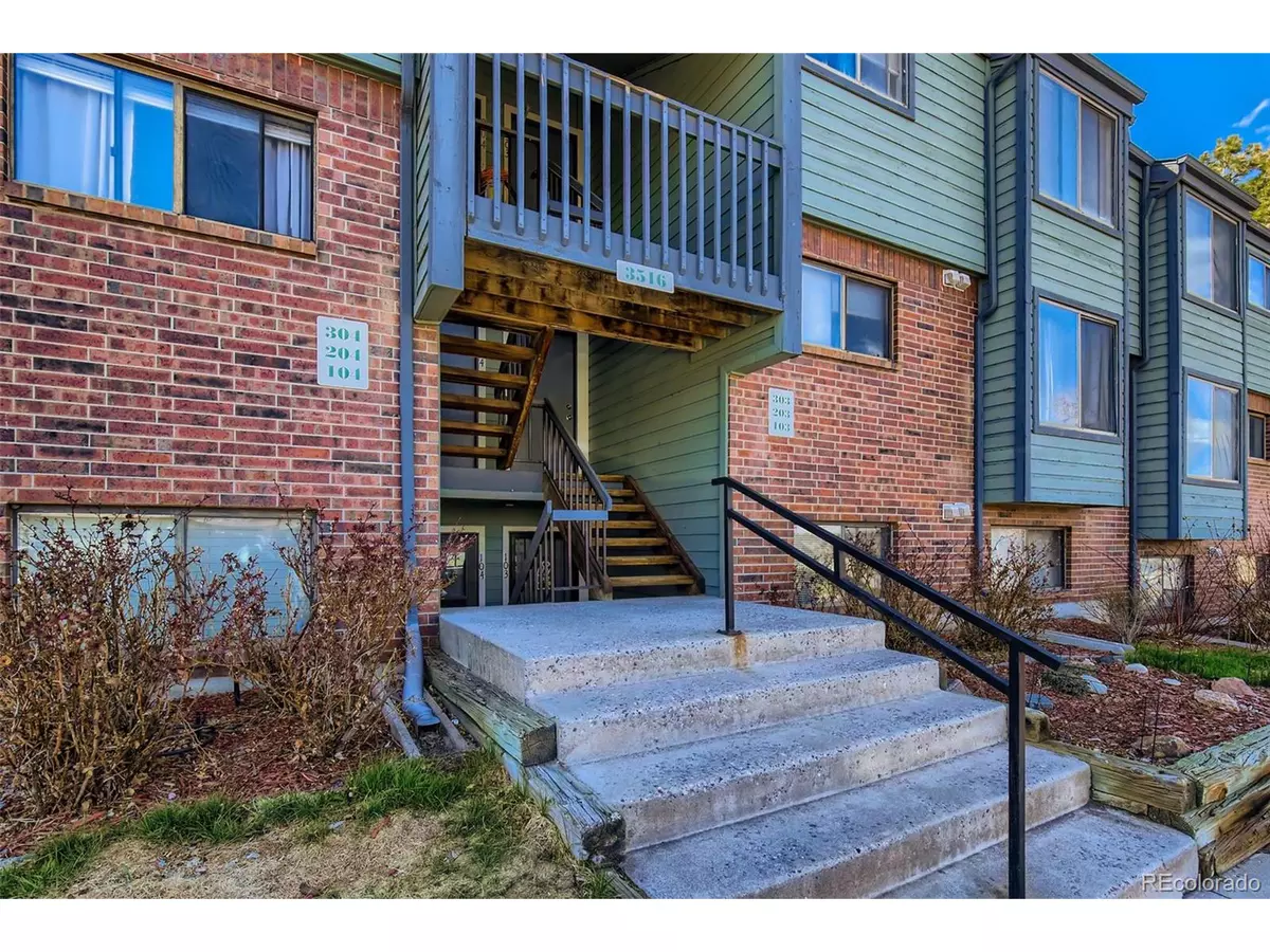 Lakewood, CO 80235,3516 S Depew St #303