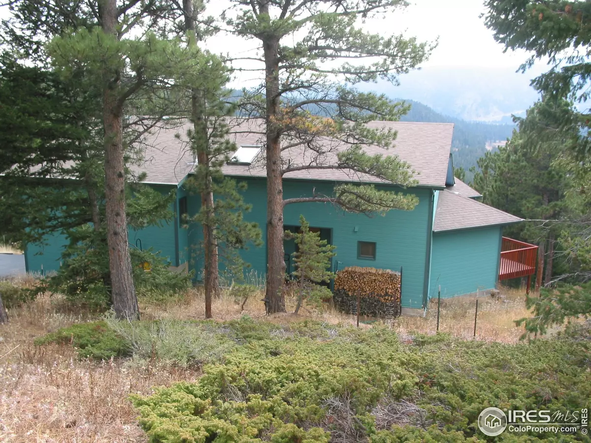 Nederland, CO 80466,140 County Road 128N