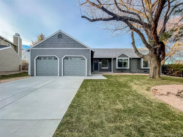 4876 E Costilla Pl, Centennial, CO 80122