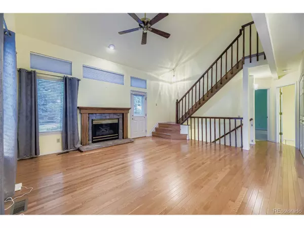 Littleton, CO 80123,9895 W Powers Cir