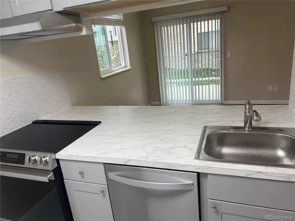 Aurora, CO 80014,12450 E Cornell Ave #101