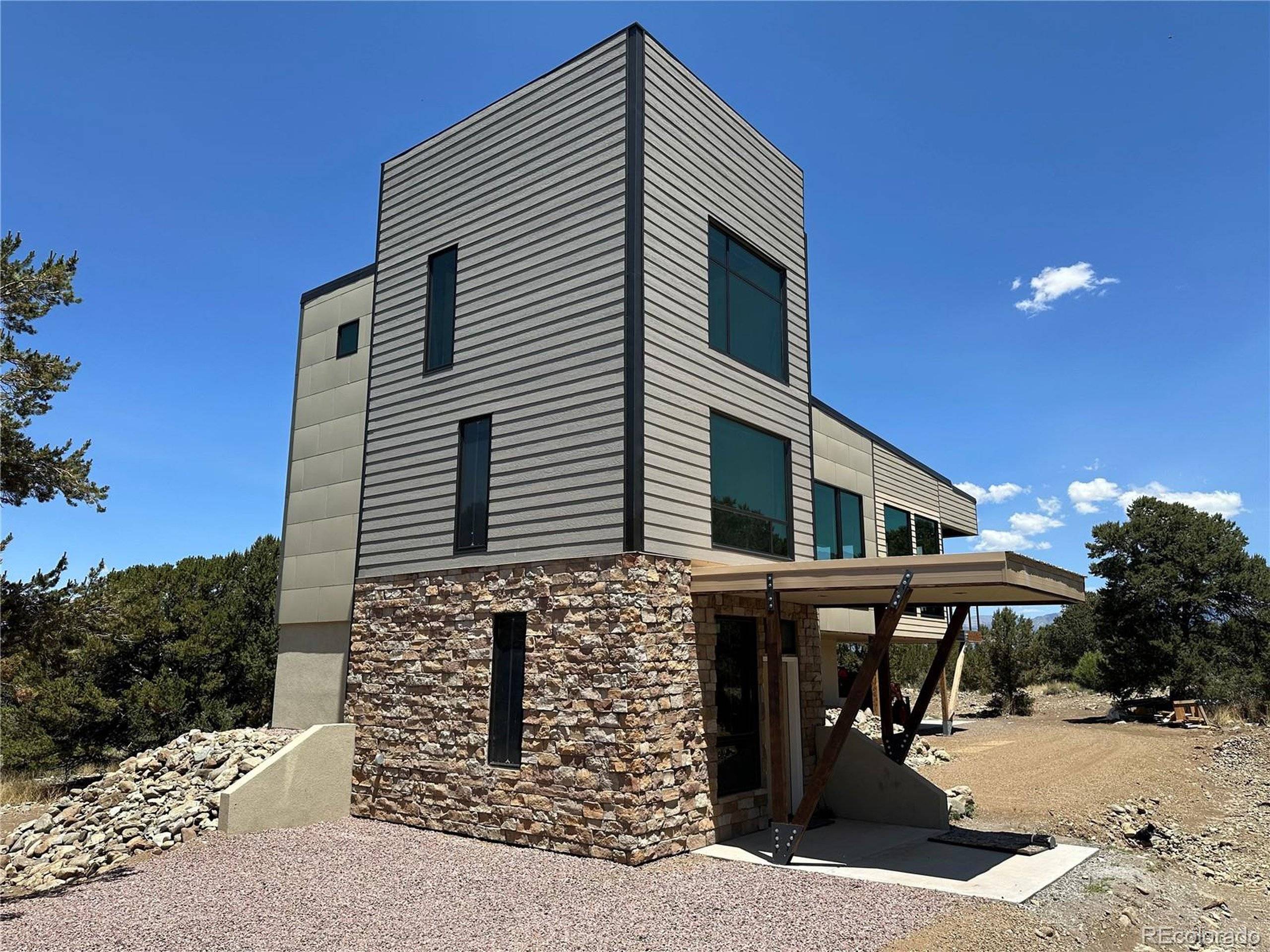 99 Cedar Ridge Rd, Mosca, CO 81146