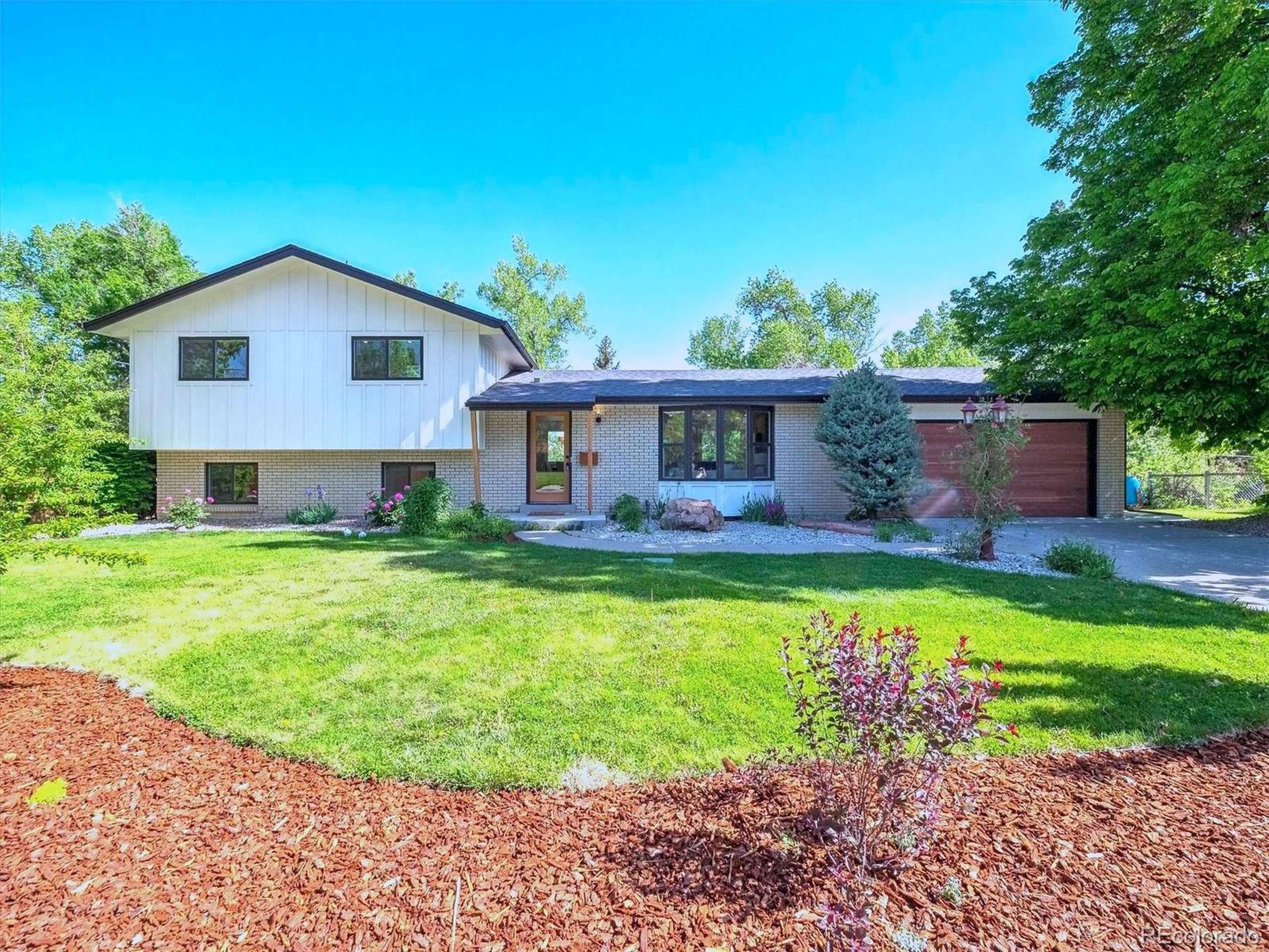 Lakewood, CO 80215,11569 W 27th Ave