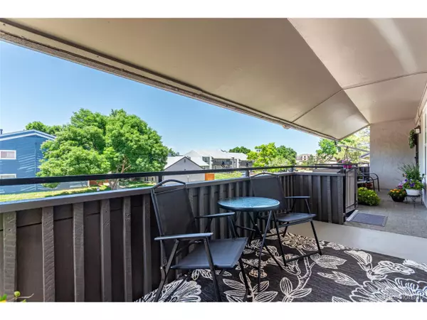 Centennial, CO 80122,2301 E Fremont Ave #W08