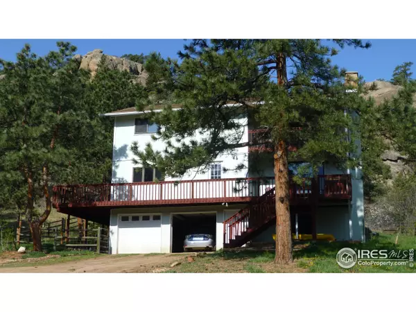 128 Lone Tree Ln, Lyons, CO 80540