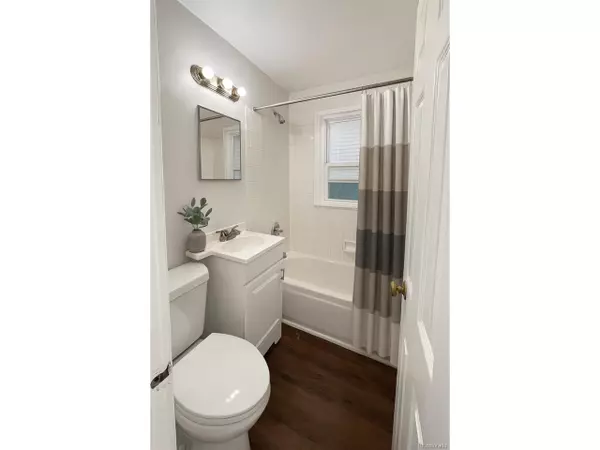 Denver, CO 80220,1565 Xanthia St