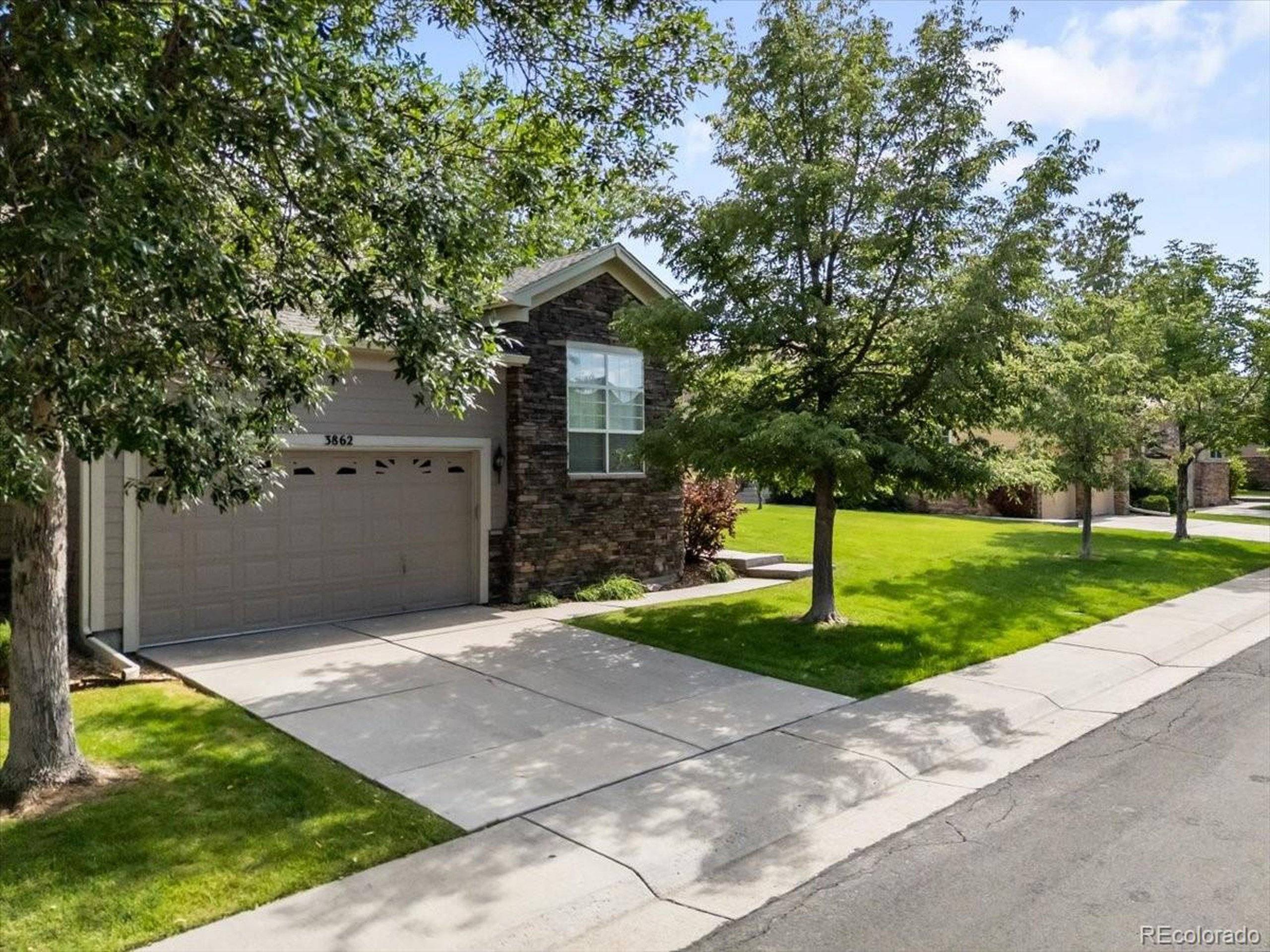 3862 E 127th Ln, Thornton, CO 80241