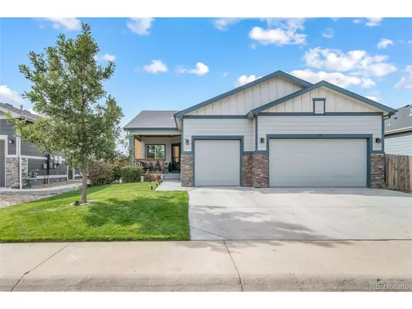 1033 S Traildust Dr, Milliken, CO 80543